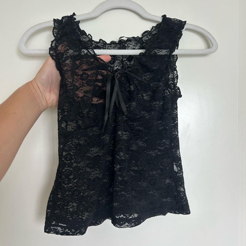 Lace top - Picture 2 of 3